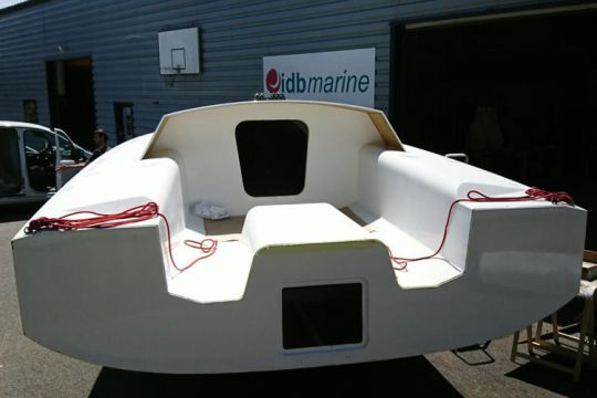 IDB Marine Maxi 650