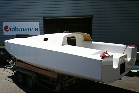 IDB Marine Maxi 650