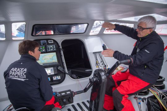 Sebastien et Vincent dans le cockpit d'Arkéa Paprec