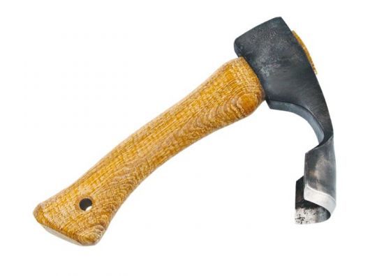 Une herminette, l'outil utilisé par les Vikings