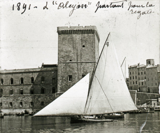 Alcyon en 1891, à la sortie du Vieux Port