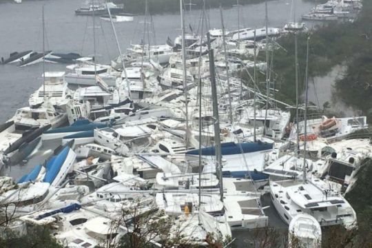 Flotte de bateaux détruits après le passage d'Irma dans les îles Vierges Britanniques