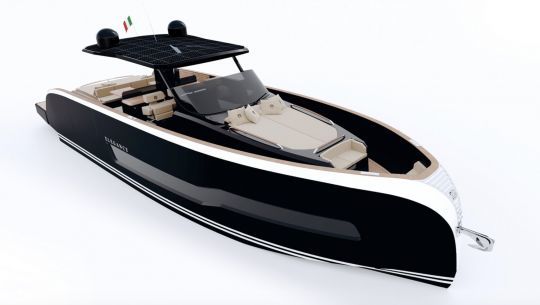 L'E 44 V, premier modèle walkaround d'Elegance Yachts