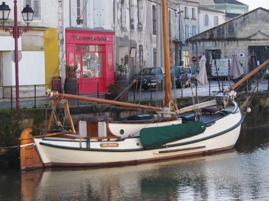 Les bateaux hollandais, une élégance rare !