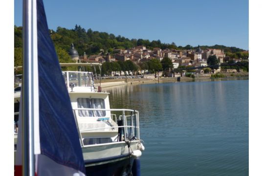 Le ponton de Trévoux (Photo : Philippe Costeur)