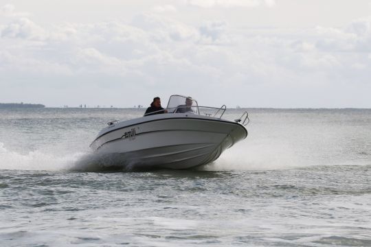 Essai de l'Emili 5.90 à La Rochelle