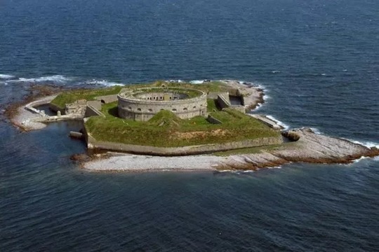 Île du Large de Saint-Marcouf