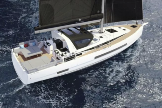Le nouveau Jeanneau Yachts 55