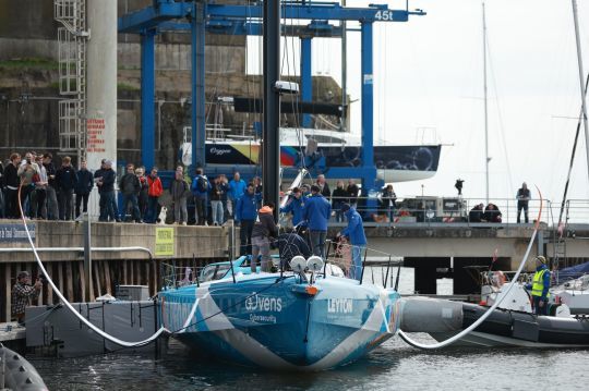 Mise à l'eau de l'IMOCA For People de Thomas Ruyant