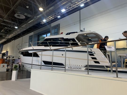 L'Aquador lancé de manière internationale en janvier 2023