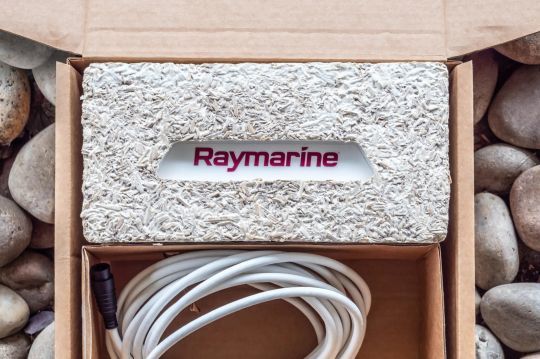MMC emballe déjà des équipements Raymarine