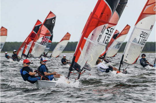 Championnat de France Minimes © FFVoile / Eric Bellande