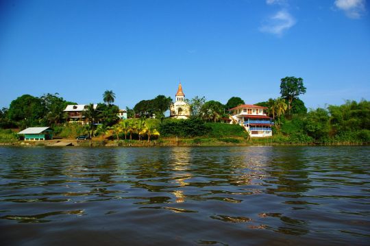 Villages au bord du fleuve 