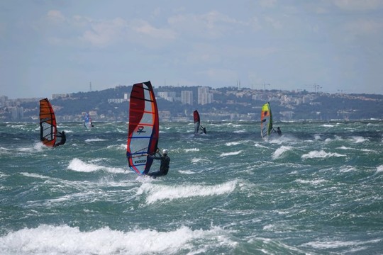 Tess en stage avec l'équipe de France au Jaï à Marignane, en avril 2024 © Céline Sermet