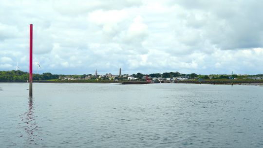 Chenal menant au village tranquille de Killala