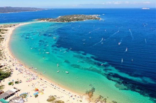 PortoBello, un spot de windsurf situé non loin du Windsurfing Museum © Fun and Fly