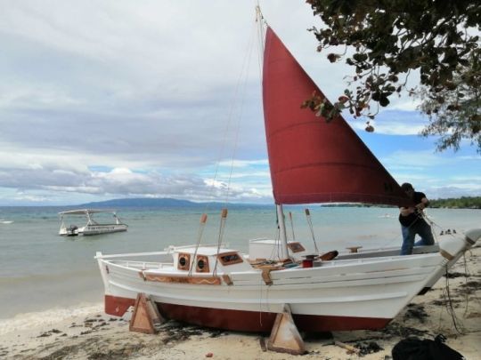 Hinemoa ''Sunshine'' par Andy Smith Boatworks