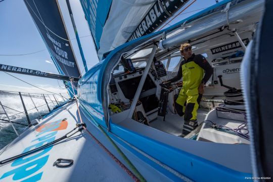 Un cockpit qui s'ouvre sur les côtés © Pierre Bouras