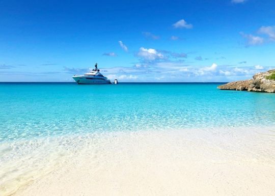 Mead's Bay © Anguilla beaches