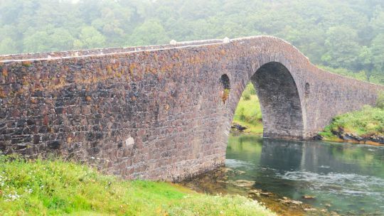 Clachan bridge à Seil