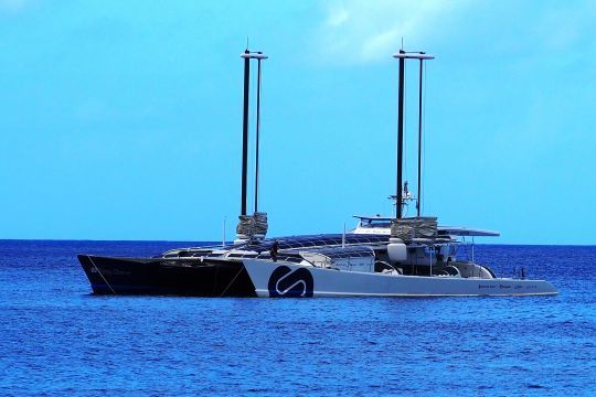 Quand le solaire participe &agrave; la propulsion du navire