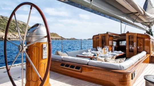 ©Bernard Gallay Yacht Brokerage