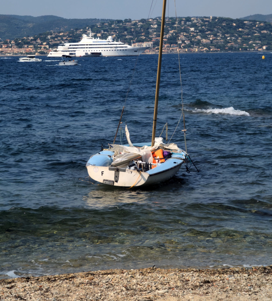 Au mouillage pr&eacute;s de St Tropez.