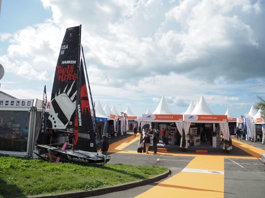 Pr&egrave;s d'une centaine d'&eacute;quipementiers ont fait le d&eacute;placement