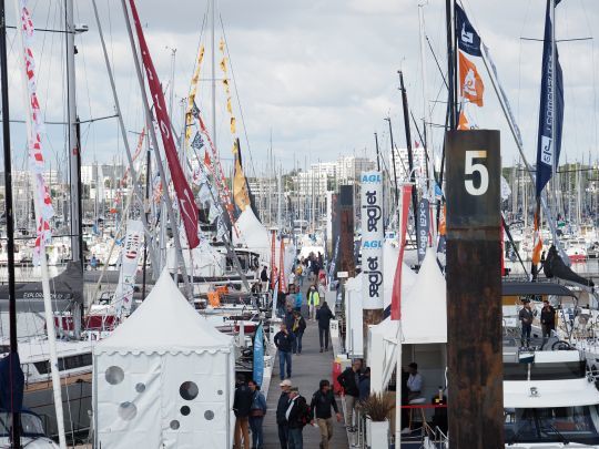 Pr&egrave;s de 300 mod&egrave;les sont expos&eacute;s &agrave; flot