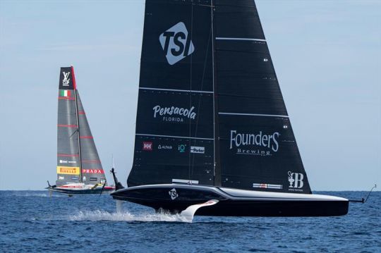 ©Ricardo Pinto / America's Cup