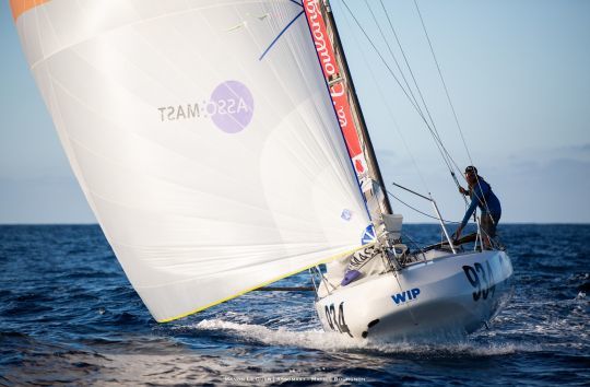 Mathis Bourgnon impressionne avec un seul spi &copy; Manon Le Guen