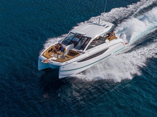 &copy;Groupe Beneteau