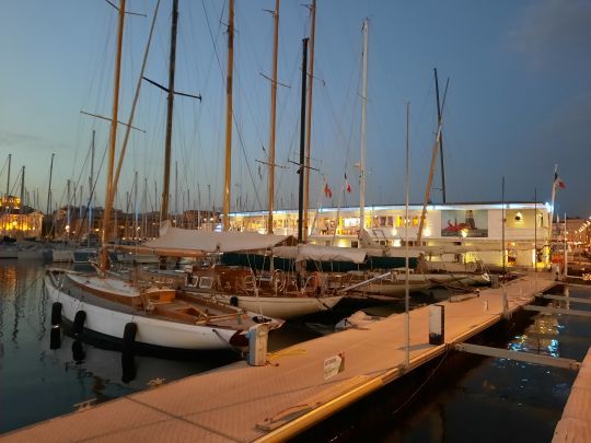 &copy;Maxime Leriche