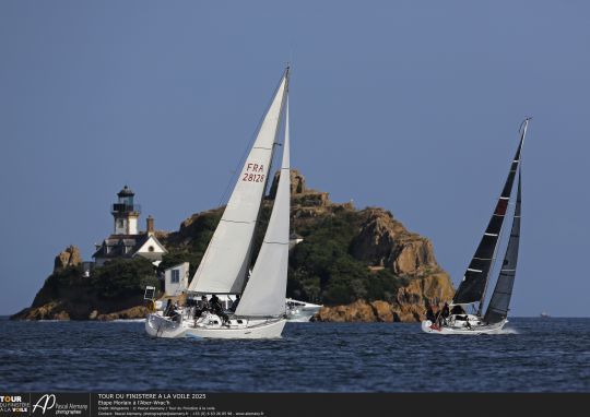 &cent;Pascal Alemany - Tour du Finist&egrave;re &agrave; la Voile