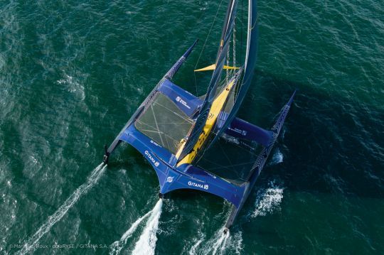 Notez l'angle impressionnant des barres de fl&egrave;che &copy; Marin Le Roux - polaRYSE