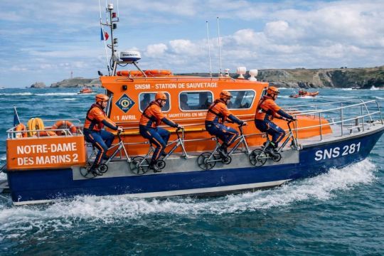 Pr&eacute;paration au body summer pour les b&eacute;n&eacute;voles de la SNSM