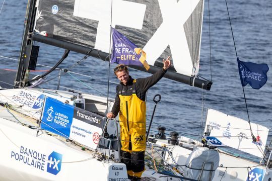 Lo&iuml;s Berrehar arrive en 2e position &copy; Thomas Campion