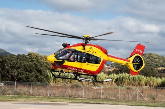 Dragon 971 &copy;S&eacute;curit&eacute; Civile