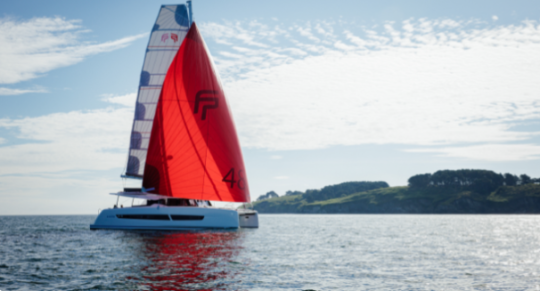 &copy;Fountaine-Pajot
