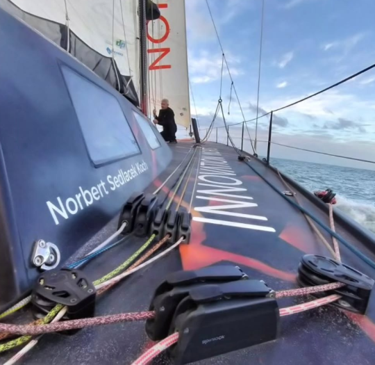 &copy;Innovation yachts