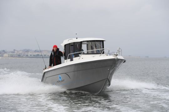 Le 650 T atteint 19 noeuds en vitesse de croisi&egrave;re &copy;Yamaha Marine