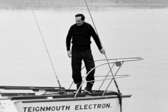 Le mensonge d'un homme en d&eacute;tresse lors du Golden Globe Challenge 1968