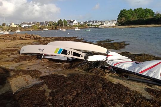 Une assurance utilse si un prêt de bateau tourne mal et endommage du matériel alentour