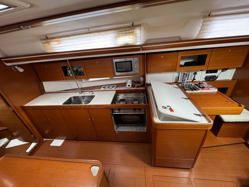 Dufour Yachts 375 Grand Large