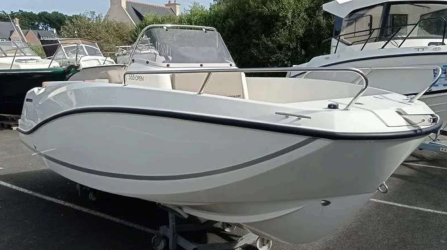 Quicksilver Activ 555 Open