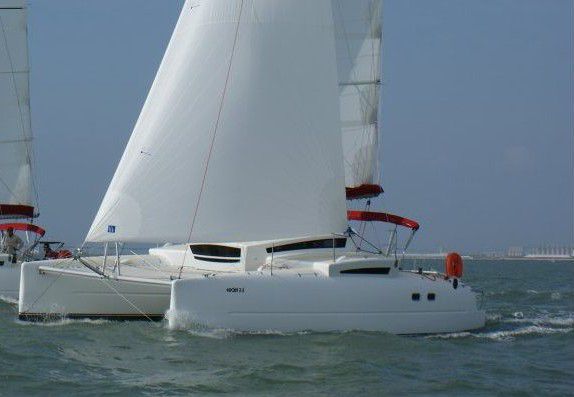 catamaran edel 33