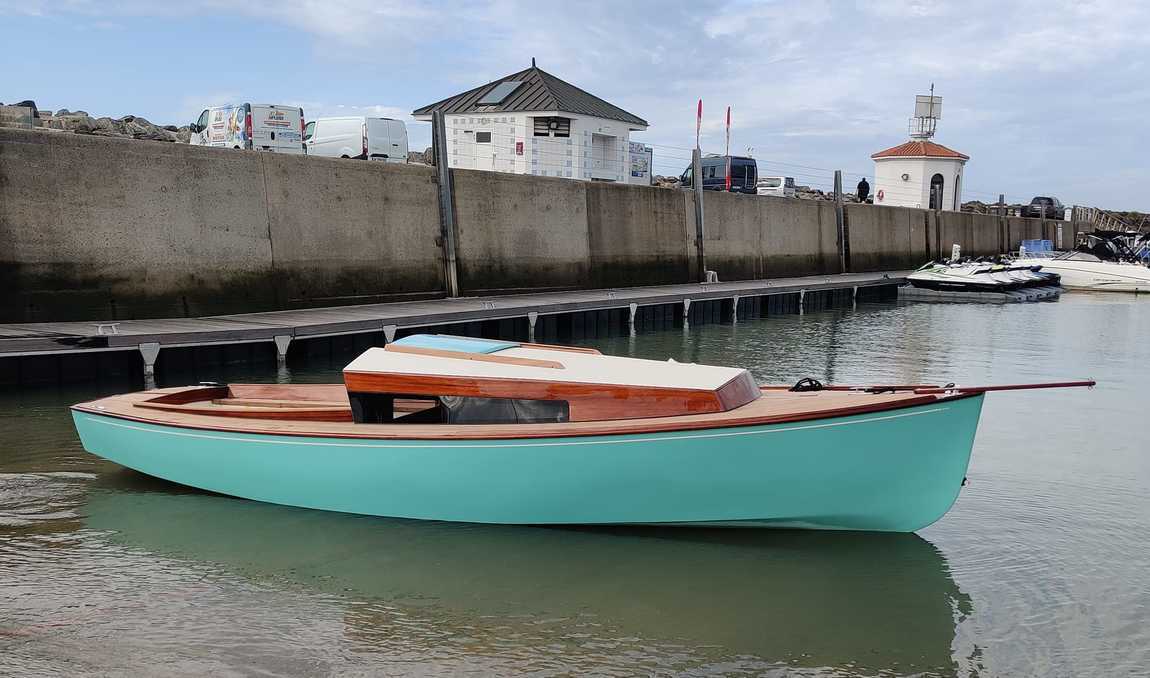 ap yachting belouga