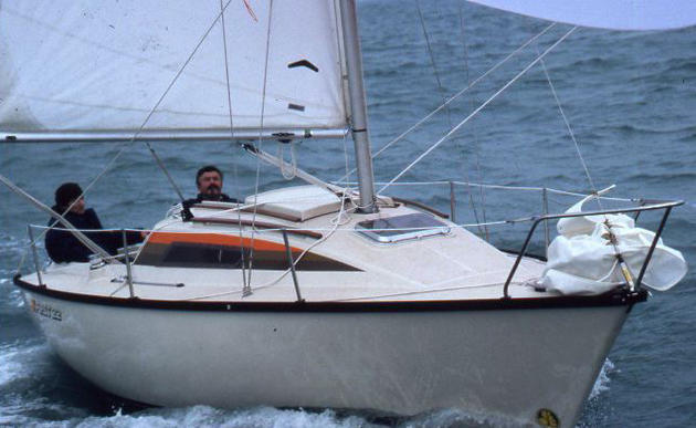 beneteau first 22 sailboatdata