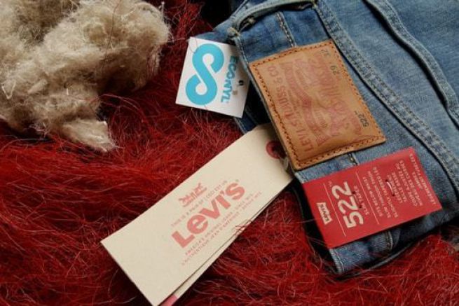 Le Levi's 522 produit  base d'Econyl