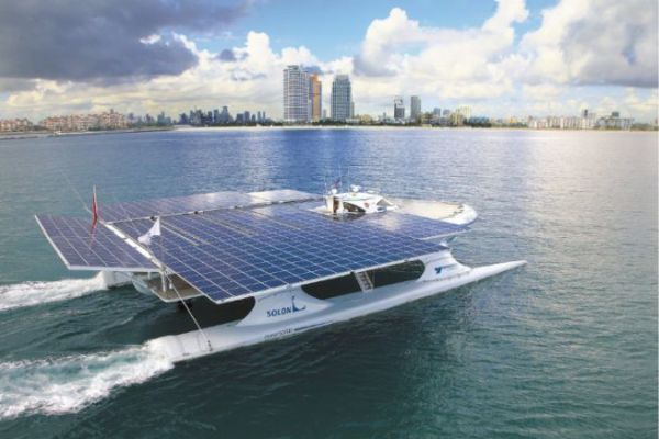 Le choix de panneaux solaires rigides ou flexibles dpend avant tout de votre bateau et de l'espace disponible  bord